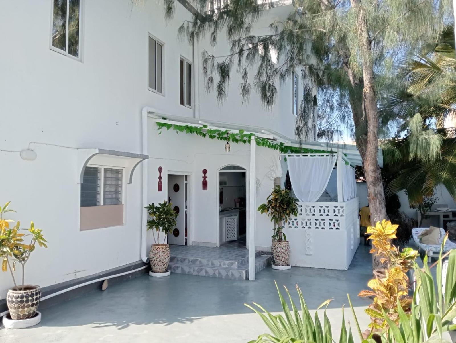 Ferienwohnung Nyumba Tulivu Watamu Exterior foto